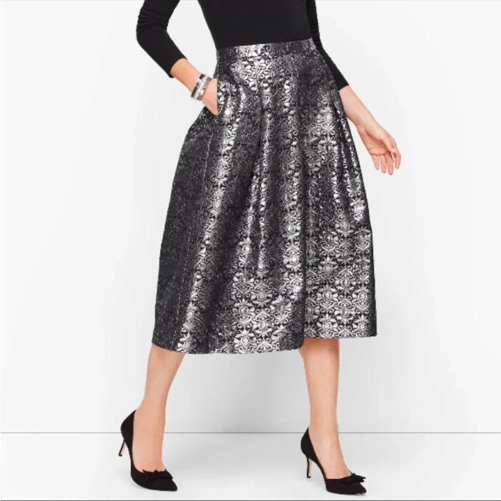 Talbots Petite Silver Metallic Brocade Skirt